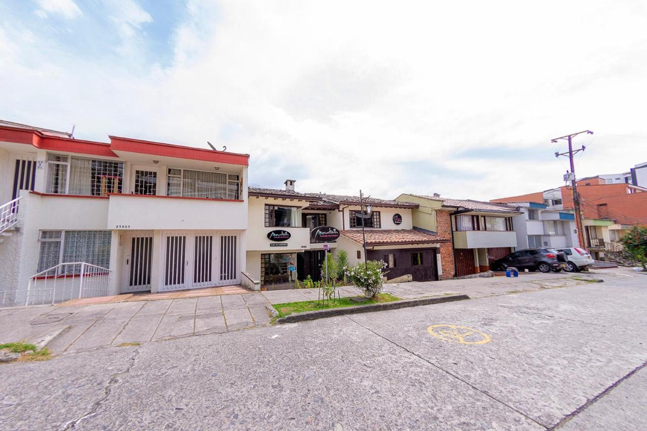 Ayenda Mountain Hostels Manizales Bagian luar foto