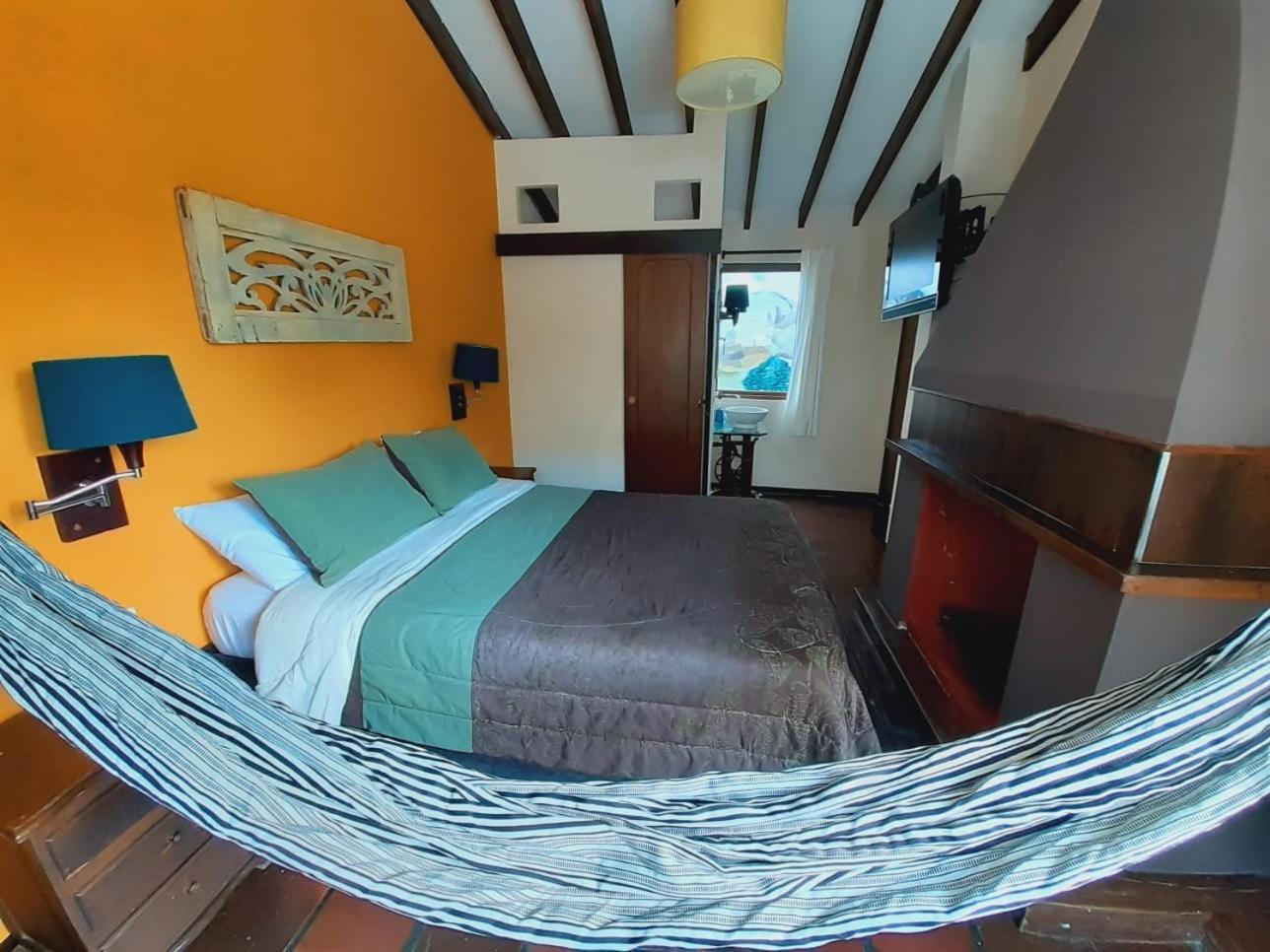 Ayenda Mountain Hostels Manizales Bagian luar foto