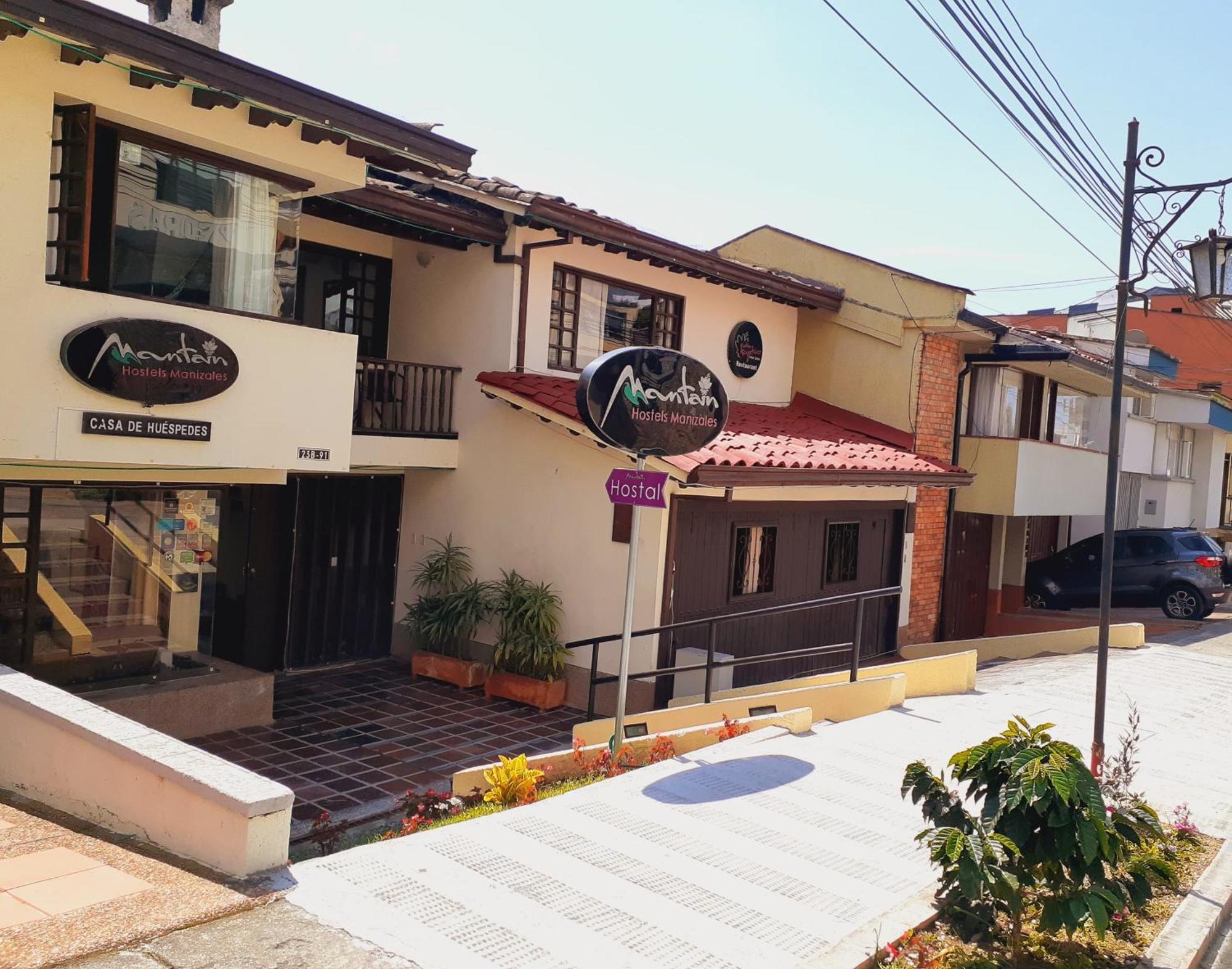 Ayenda Mountain Hostels Manizales Bagian luar foto